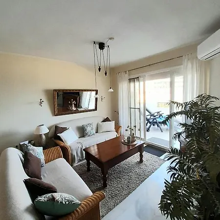 Fantastic With Sea Views Apartment El Faro