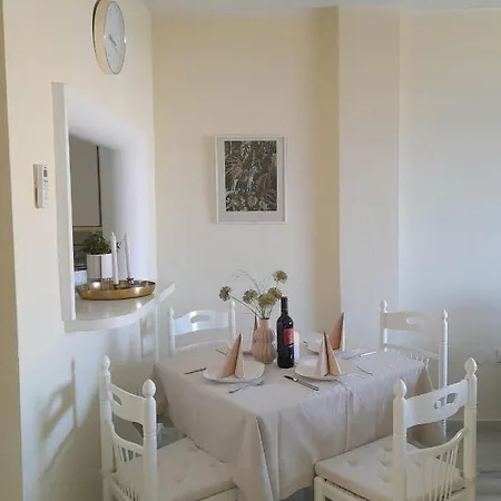 Apartment Fantastic With Sea Views